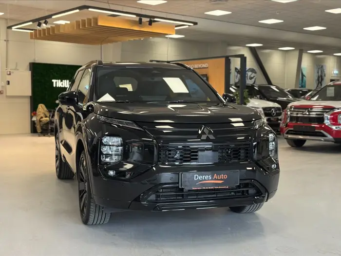 Mitsubishi Outlander 2,4 PHEV Instyle + Black Edition årg. 2026